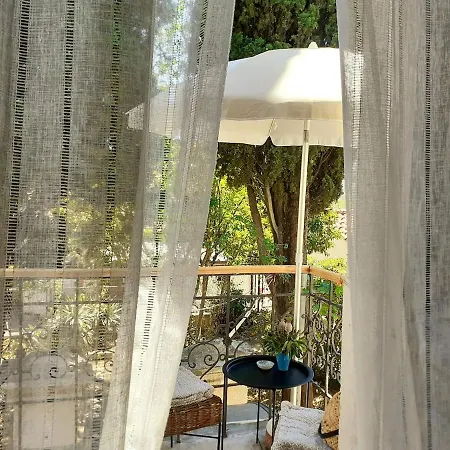 Be Free-central-free Parking-garden-bbq Pula